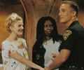 shaking_cops_hands.jpg 5.57 K